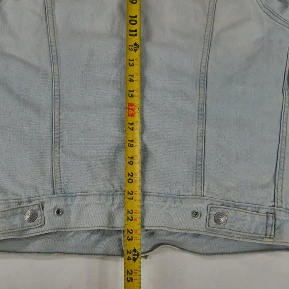 Levi’s Sherpa Fleece Lined Denim Trucker Jacket Light Blue Mens Small
